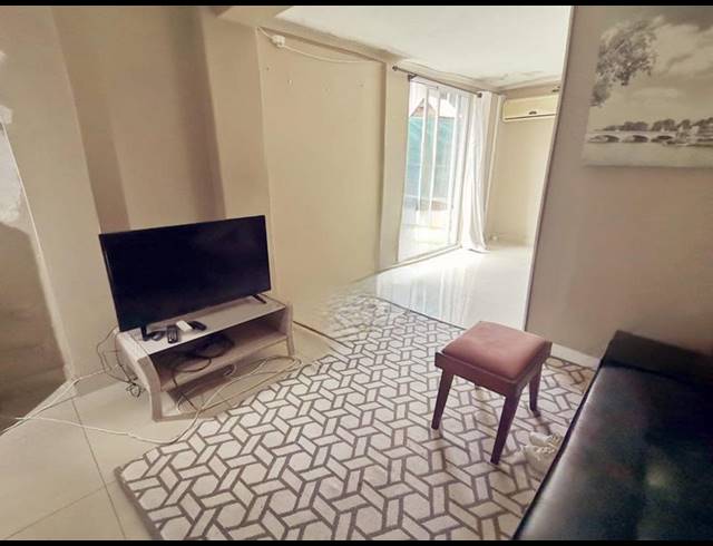 1 BEDROOM PROPERTY TO RENT IN MANOR GARDENS